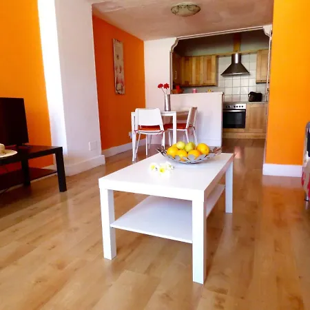 Flatguest Guayana شقة
